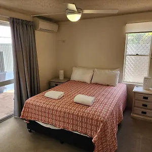 Capeview - Right On Kings Caloundra